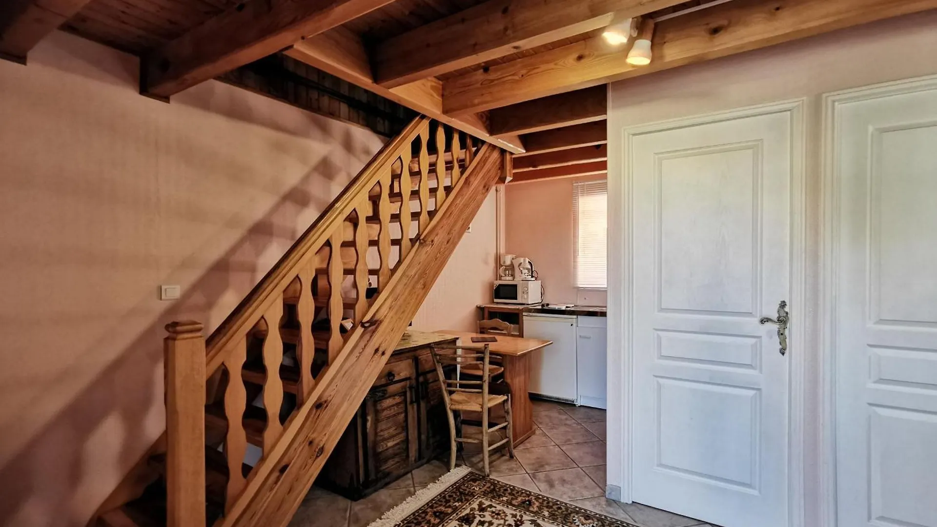 Gite Authentique Pour 2-3 Pers. Avec Cour, Terrain Et Peche, A Proximite De Brioude Et Blesle - Fr-1-582-353 Lorlanges